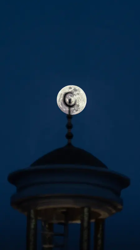 The Moon on the Finial