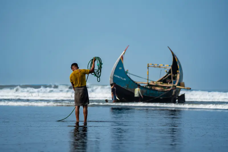 Rope Before the Tide