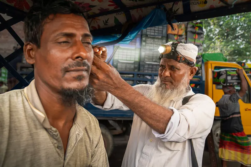 The Street Ear-Doctor