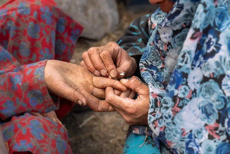 What the Hands Remember