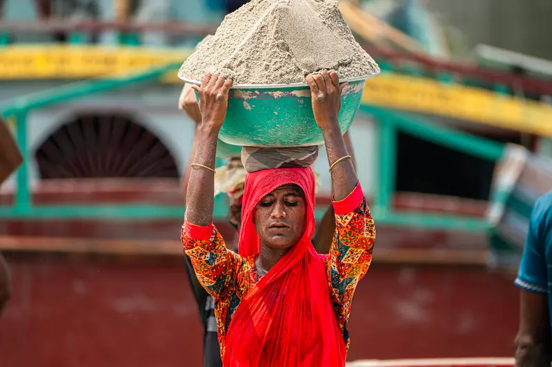 Crown of Sand
