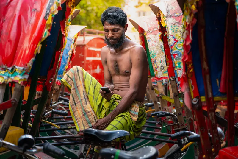 Between the Rickshaws